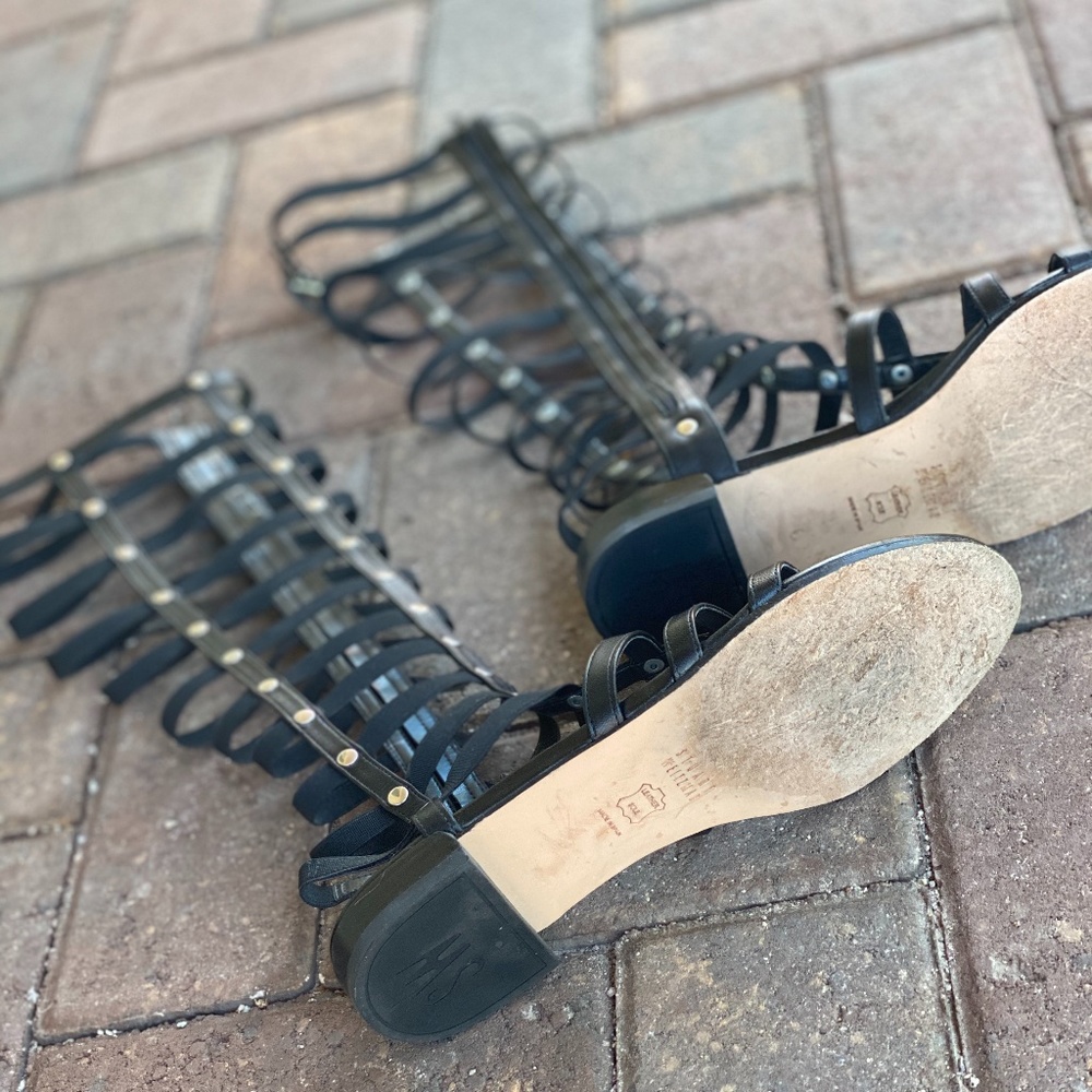 Stuart Weitzman Iconic Tall Gladiator Sandals - Picture 5 of 8